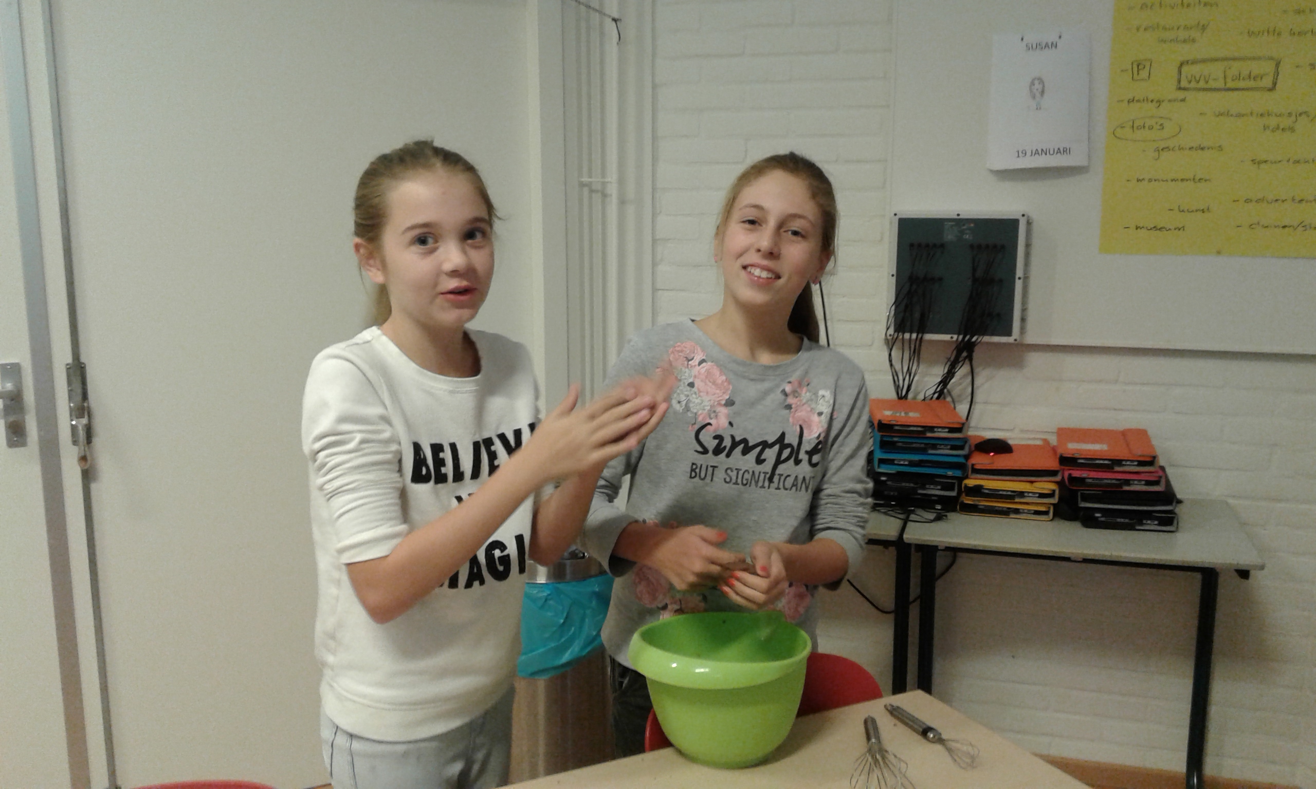 Groep 8 bakt ze bruin