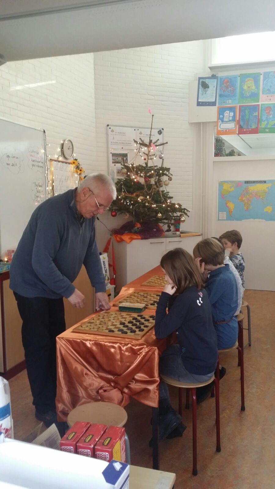 Groep 7 en de spellenmiddag met Ben