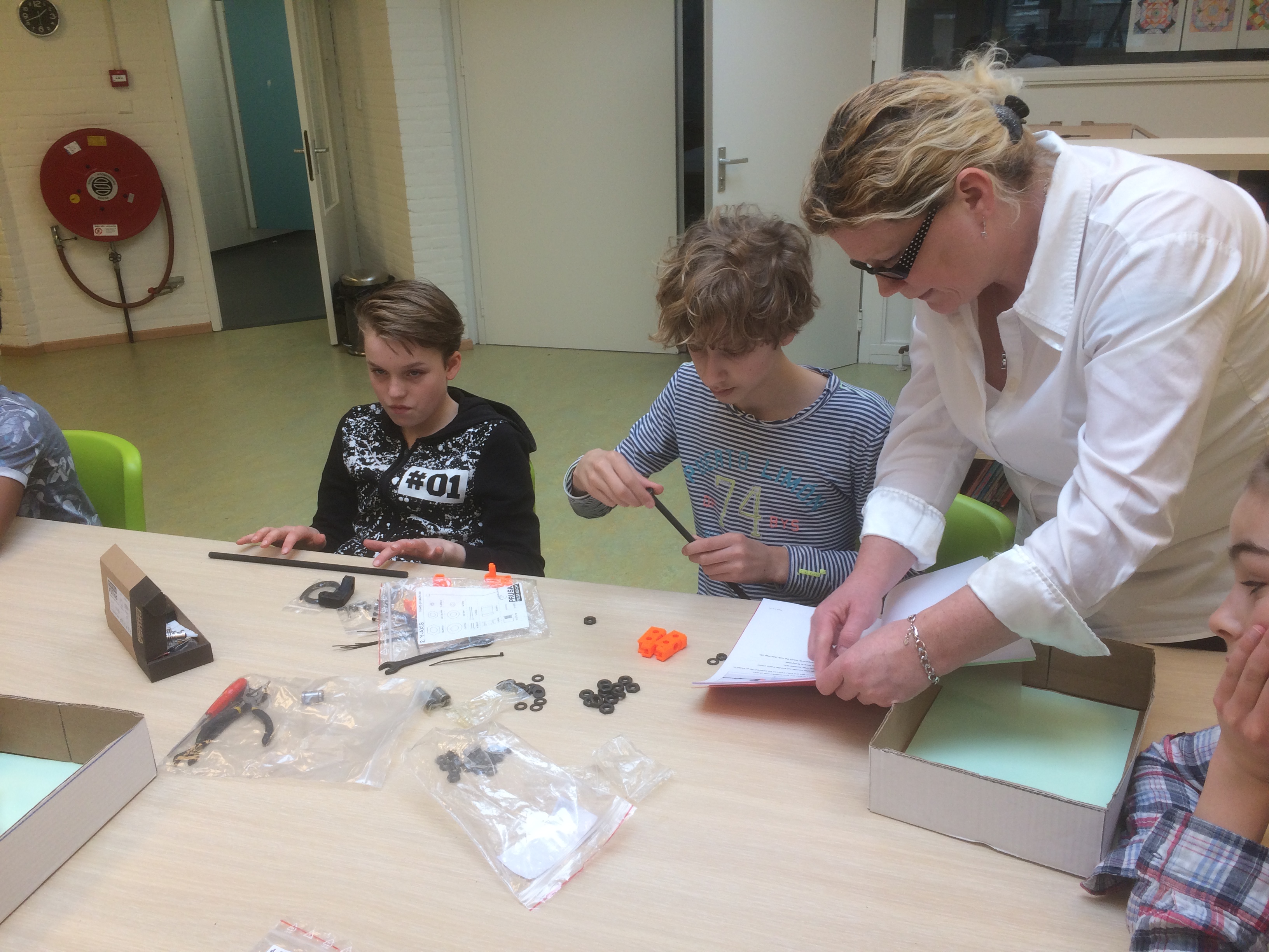 Groep 8 en de 3D-printer.