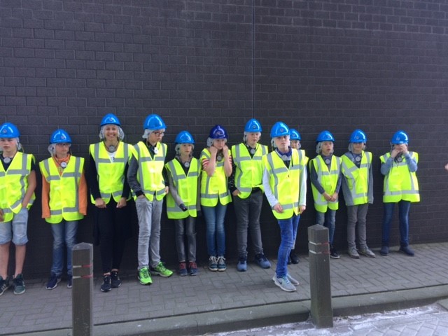 Groep 8 en de huisvuilcentrale